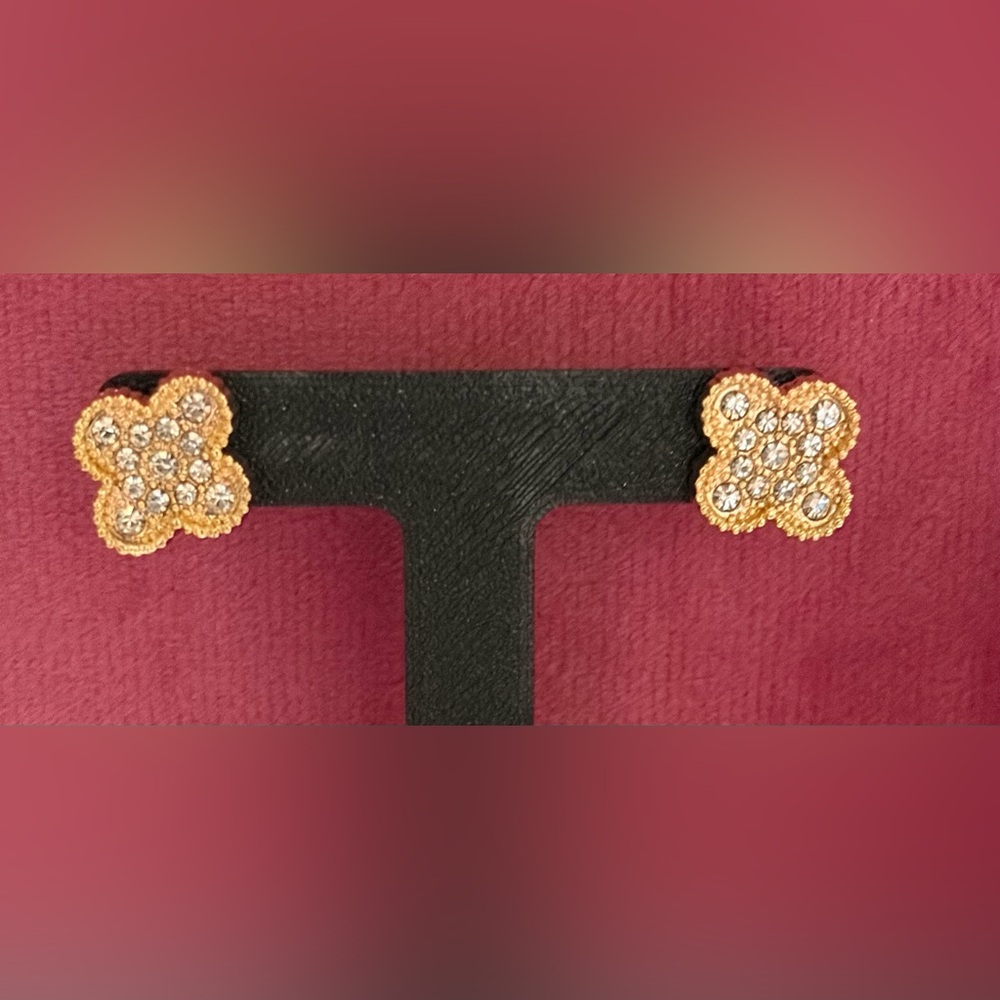 Gold Crystal Floral Cluster Stud Earrings - Women Jewelry